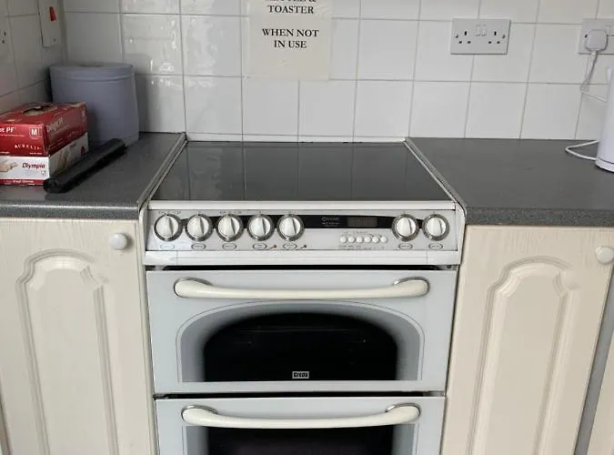 The Eden Private * ダブリン